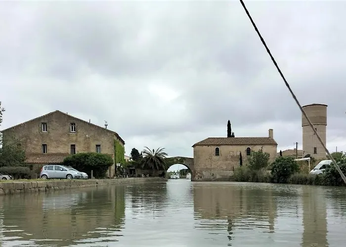 De Charme à 10 Min De Narbonne Hébergement de vacances *